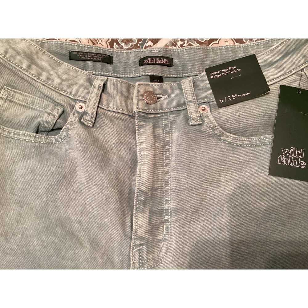Wild Fable Womens Super High-Rise Rolled Cuff Denim Shorts Green Acid Wash Sz 6 - Picture 3 of 4